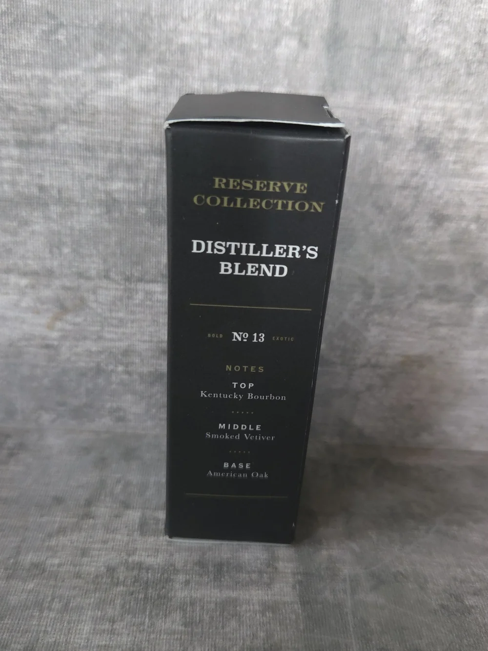 Cremo Reserve Collection Distiller's Blend Revitalizing Beard Oil - Black